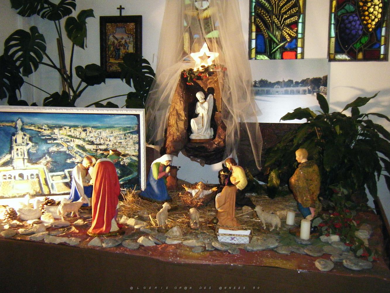 NIMES 2011 CRECHE DE NOEL A SANTA CRUZ  (6) PAR CHRISTIAN PASTOR.jpg
